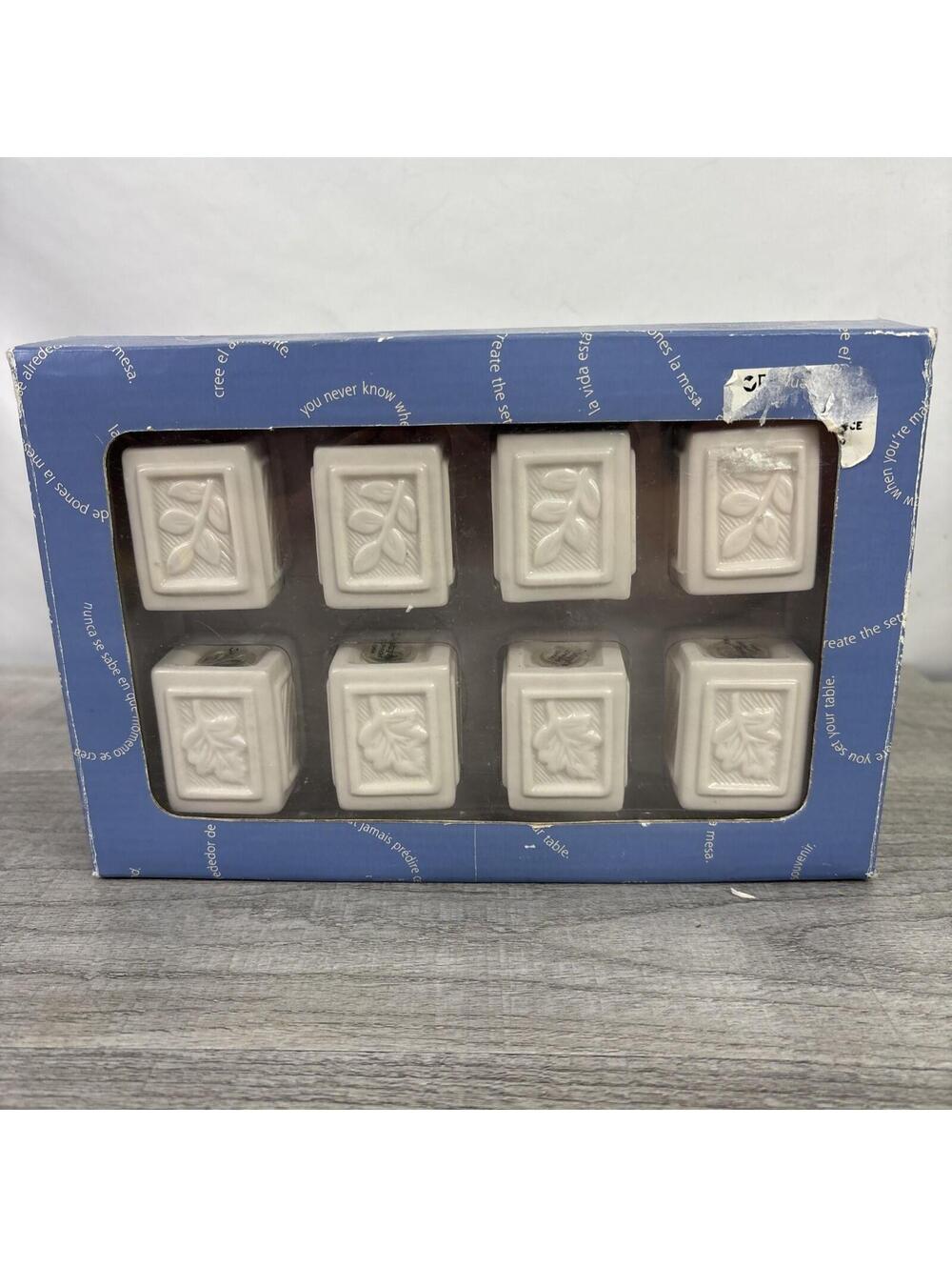 Pfaltzgraff Sierra Collection - Mini Salt & Pepper Shakers - Set of 4 (8 Pieces)